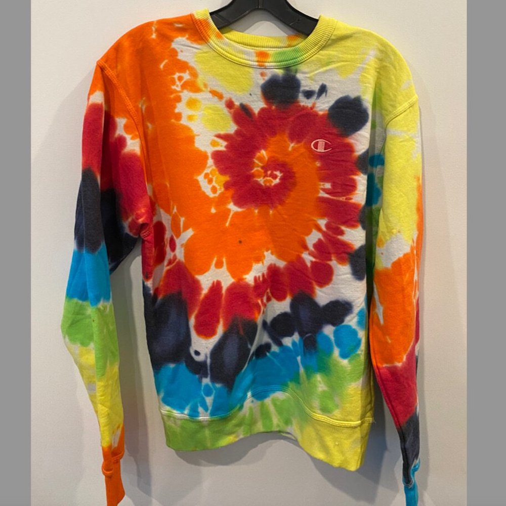 Small Tie-dye Champion Pullover Womens
